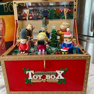 Maisto Christmas Music Box